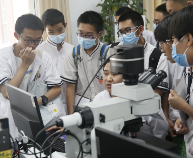 构建起网络讲堂区域教研的数字教育新生态中心节点全覆盖 构建起网络讲堂区域教研的数字教育新生态中心节点全覆盖